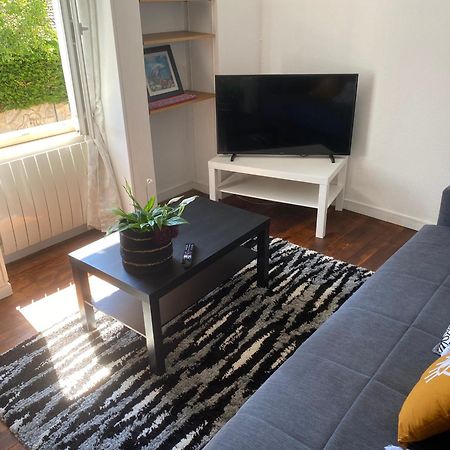 Haut De Jardin Dans Une Maison Dijon Dış mekan fotoğraf