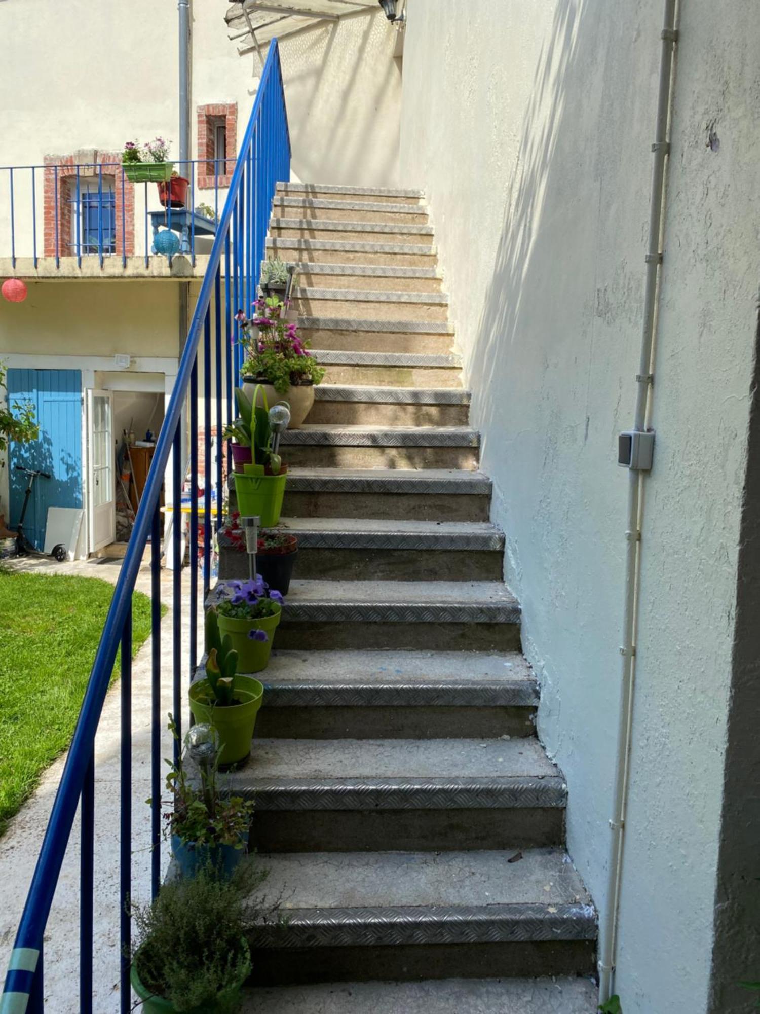 Haut De Jardin Dans Une Maison Dijon Dış mekan fotoğraf